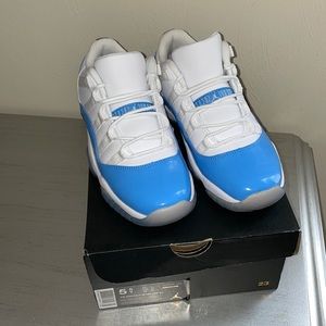 Air Jordan 11 Retro Low GS 5.5 BRAND NEW